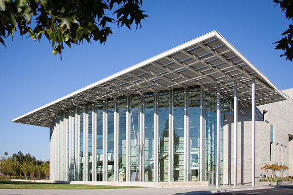 Valley Performing Arts Center, California State University, Northridge - HGA Architects & Engineers
