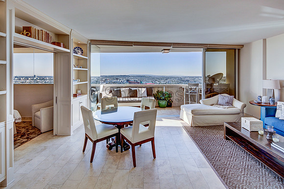 Shoreham Towers, Los Angeles, CA