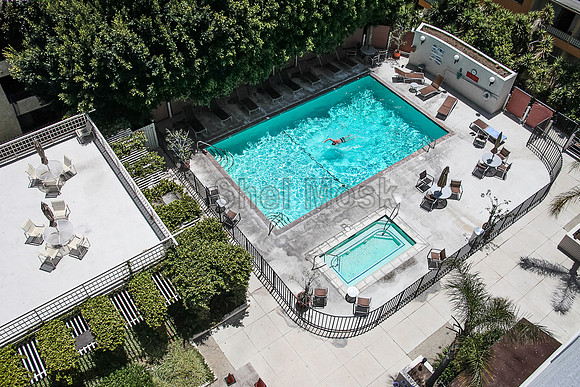 Franklin Towers, Hollywood, CA - Pool Area